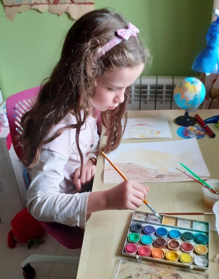 Ainara painting Letrimagia